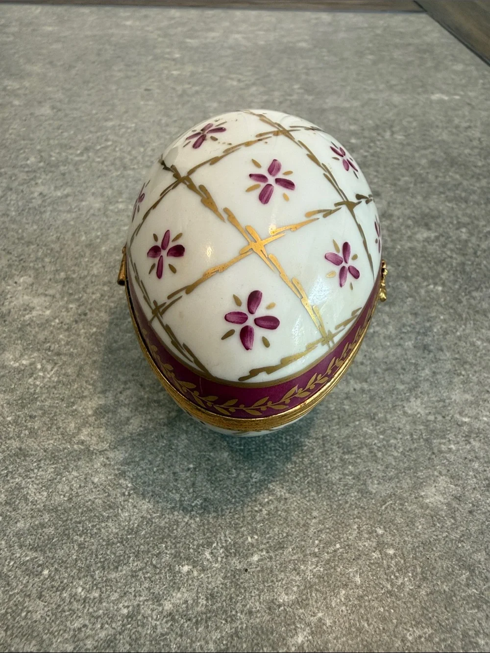 VTG Limoges White Porcelain Egg Trinket Box Hand Painted